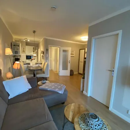 Strandhotel - 37 Dahme (Schleswig-Holstein)